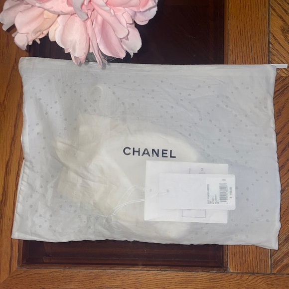 ❌SOLD❌ New Chanel Diamond CC Top Size 38 (US Women’s S)💎 - Picture 10 of 11
